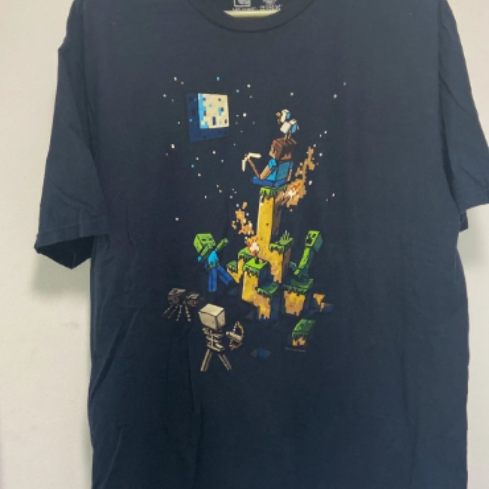 Minecraft T-Shirt Navy Men’s or Unisex Fit Size Large
